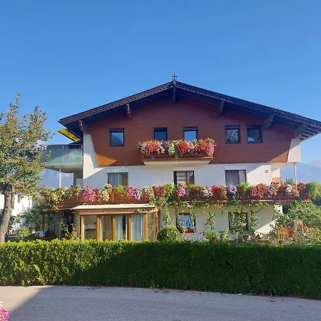 شقة Haus Muigg